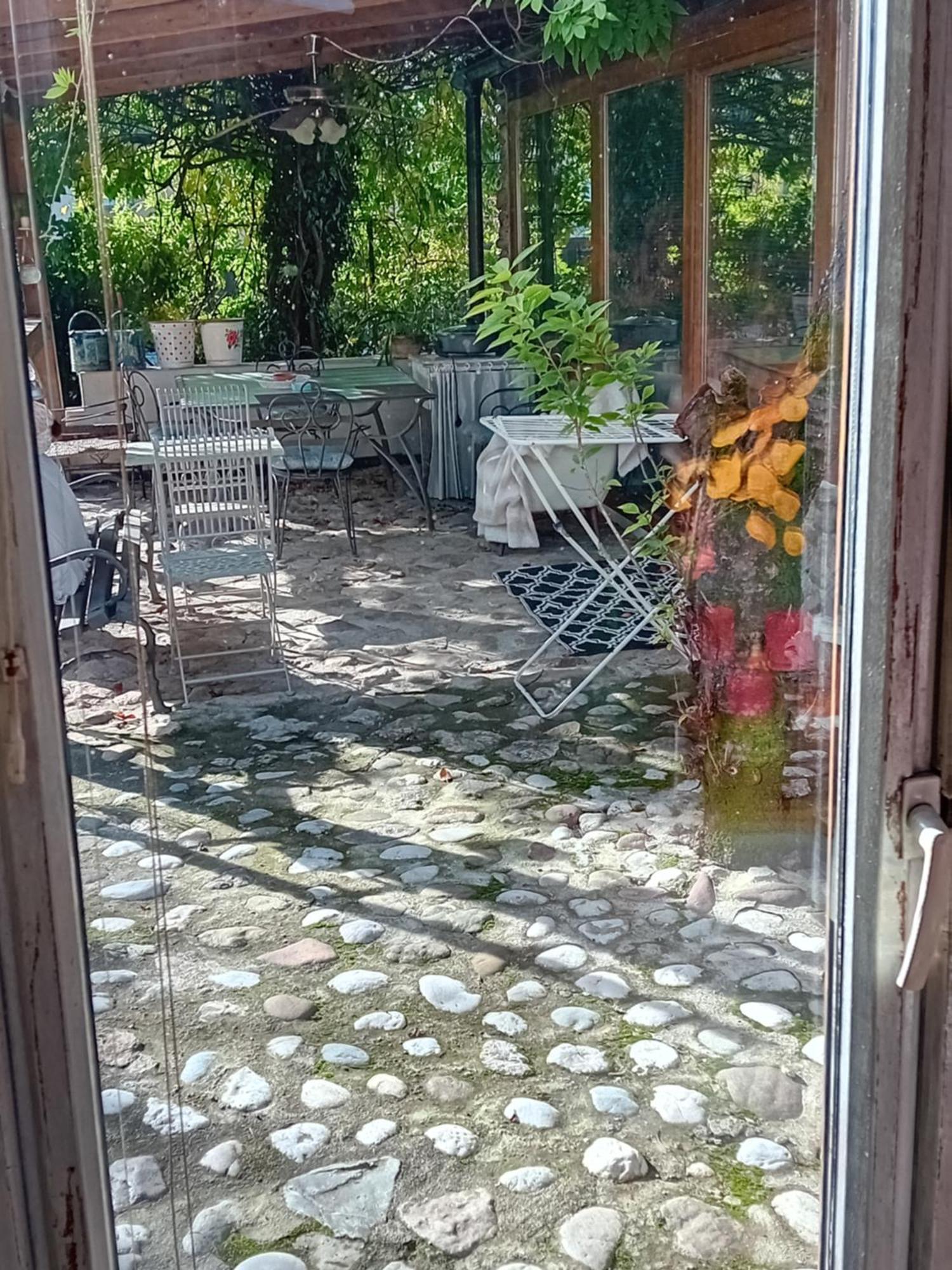 Rose Room 40M2 With Terrace 25M2 In Greeny Area For 4 Person ليوبليانا المظهر الخارجي الصورة